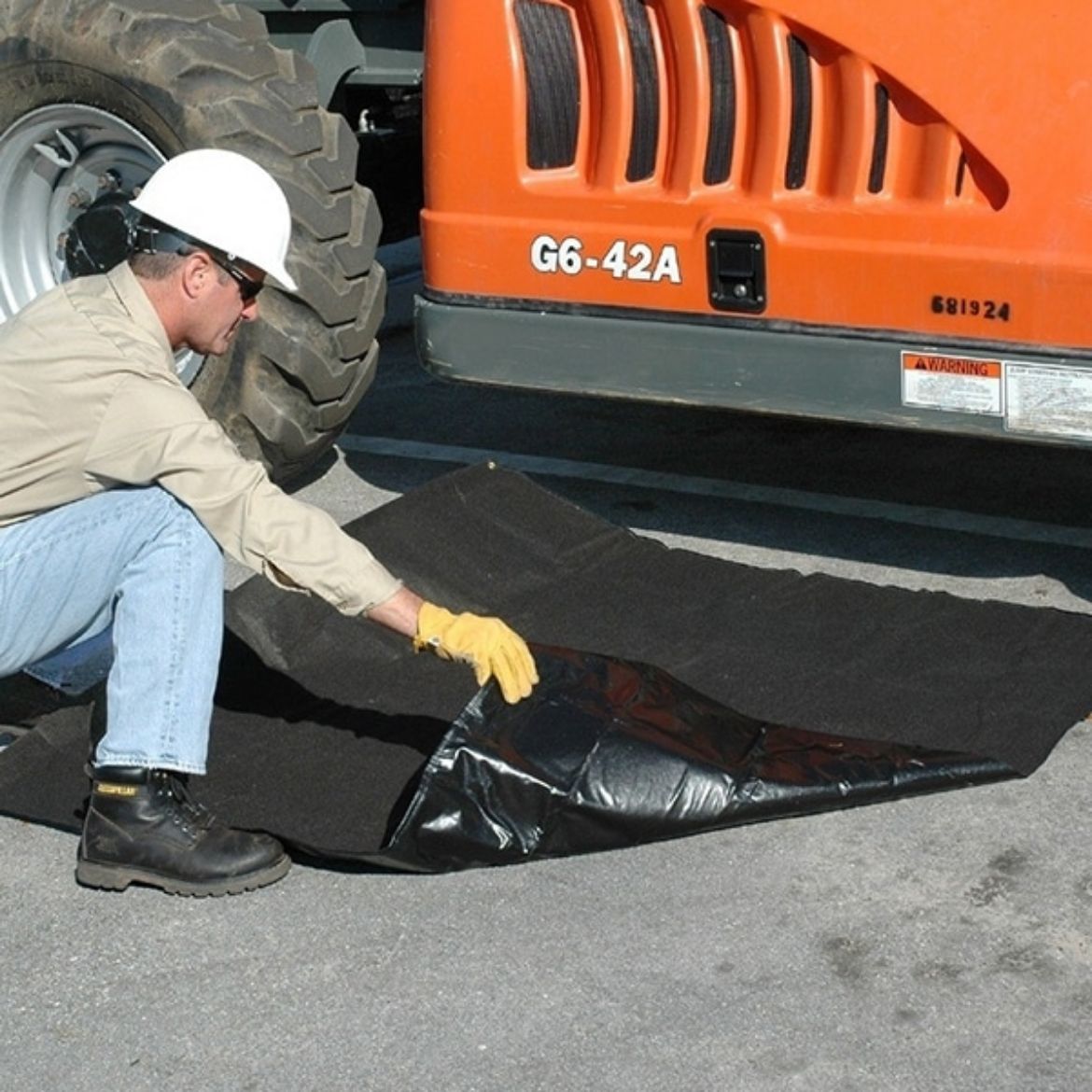 Picture of Absorbent Tarp 1.5 X 1.5M